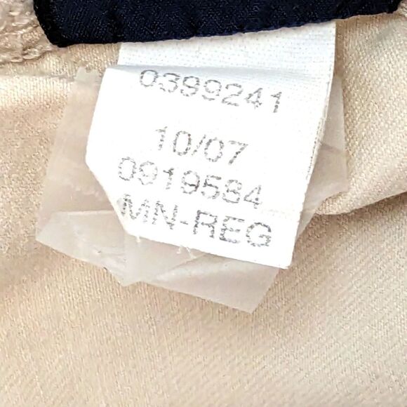 Tommy Hilfiger 100% Cotton Khaki Pants Straight Leg Size 36x32 - Picture 2 of 10